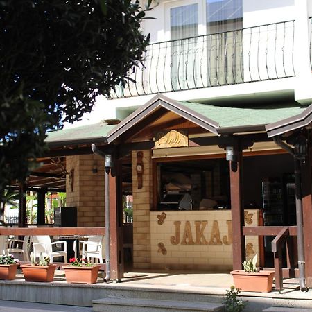 Kompleksi Jakaj Velipojë Exterior foto